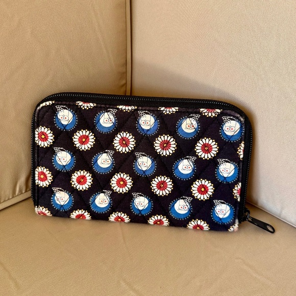 Vera Bradley "Night Owl' Zip Around Wallet - Picture 2 of 7